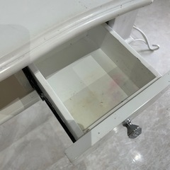 【お渡し決定しました】中古ネイルデスクの画像