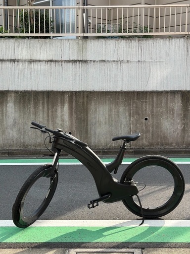 Reevo スポークレス ハブレス E-bike 極美品】Reevo スポークレス ハブレス E-bike (kokinchan) 目黒