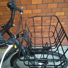 自転車店から出品です。　訳ありクロスバイク　3年使用の画像