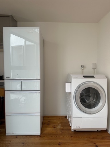 【極美品】 2022製 三菱電機 冷蔵庫 451L MR-MB45J-W 極美品】 2022製 三菱電機 冷蔵庫 451L MR-MB45J-W (kokinchan