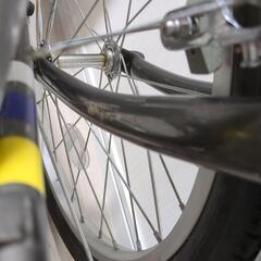 折りたたみ自転車の画像