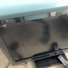 TOSHIBA 32インチ液晶テレビ REGZA 32A1S 11年製 リモコン付き 東芝の画像