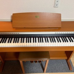 【取り引き中】CASIO(カシオ)電子ピアノ、椅子付きの画像