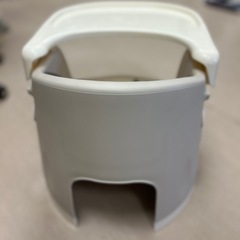 ベビー　いすの画像
