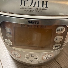 大容量5.5合炊き🔴SANYO圧力IH炊飯器の画像
