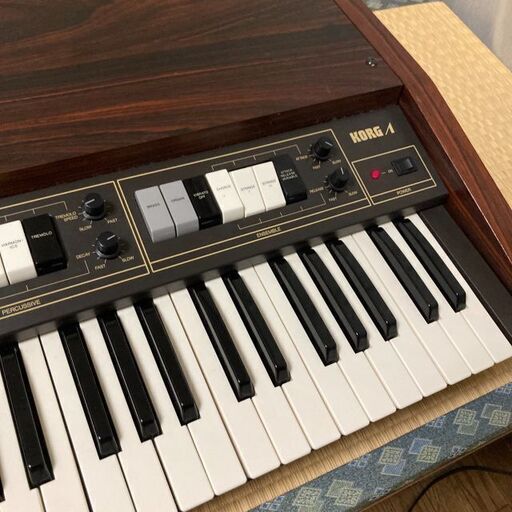 引き取り＊KORG ES50 ⊿ String Synth アナログシンセサイザー