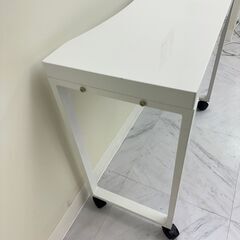 【港区手渡し】[SEVEN BEAUTY] Rカットネイルテーブル Ⅲホワイト② ネイル用テーブル　ネイルサロンの画像