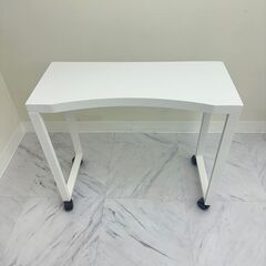【港区手渡し】[SEVEN BEAUTY] Rカットネイルテーブル Ⅲホワイト① ネイル用テーブル　ネイルサロンの画像