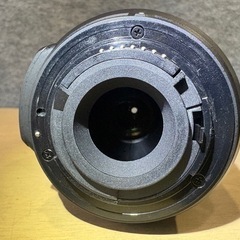 【良品】Nikon ニコン　中〜望遠ズームレンズ　AF-S DX NIKKOR 55-200mm 1:4-5.6G ED VRの画像