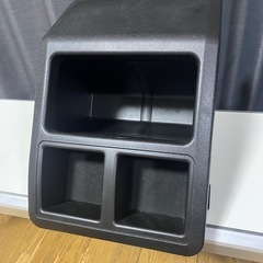 ハイエース200系用　ゴミ箱
の画像