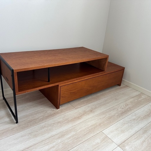 テレビボード（niko and … ）