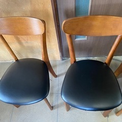 ダイニングチェア　4脚　1脚1,100円　中古品　木製　の画像