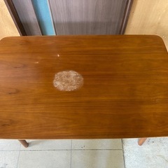 ☆難あり☆ダイニングテーブル　木製　中古品　サイズ (約)横幅120cm×奥行き75cm×H70cm の画像