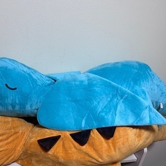 恐竜ビック ぬいぐるみの画像