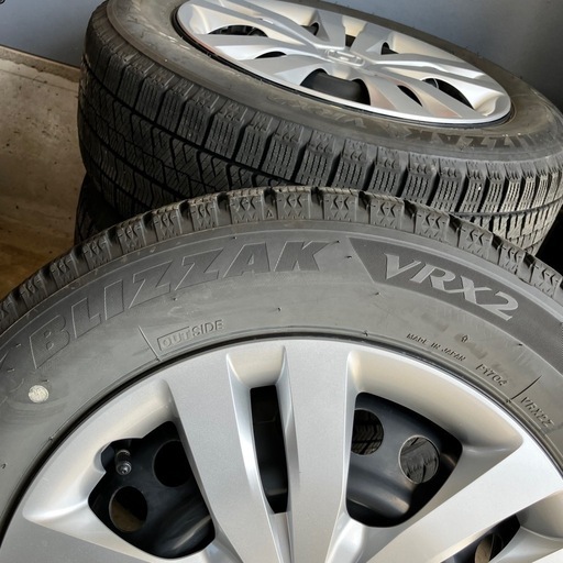 BRIDGESTONE ブリザックVRX2タイヤのみ4本セット185/60R15
