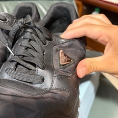 プラダ　スニーカーの画像