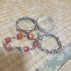 アクセサリー・装飾品セットの画像