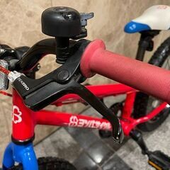 ヨツバサイクル-18インチ-ヒーローレッド-juniorの画像