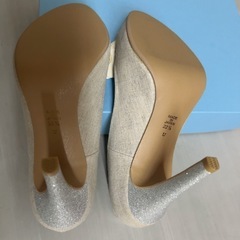 新品 DIANA ハイヒールパンプス 22.5cmの画像