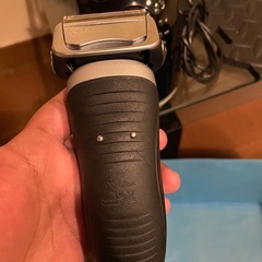 BRAUN series7 電動シェーバー、洗浄機付きの画像