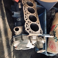 B110サニー用 A12エンジンのシリンダー ブロックの画像