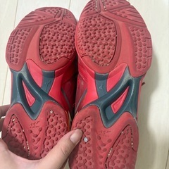 ミズノ　テニスシューズ　23.5cmの画像