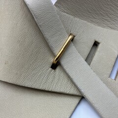 シャネル CHANEL アイコン 01S 本革 レザー ワイドベルト ベージュ 95cm 幅5.5cm ゴールド金具 フランス製の画像