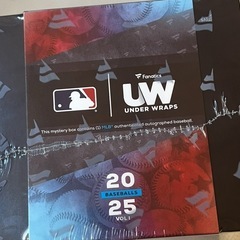 ★激レア★【新品未開封品】2025 FANACTICS UNDER WRAPS AUTOGRAPHED MLB BASEBALLSの画像
