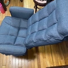 リクライニングチェアーの画像