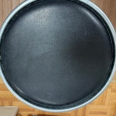 スチール製 バケツ スツールの画像