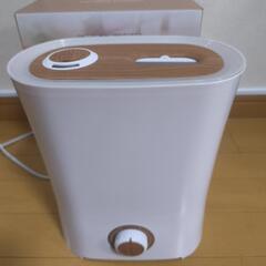 上部給水型　加湿器の画像