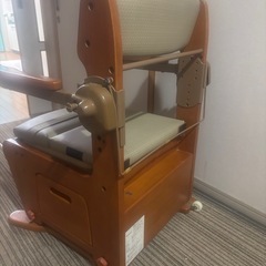 家具調トイレ【介護用】値下げの画像
