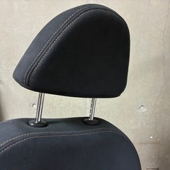 マーチ　12SR 純正シート　運転席側の画像