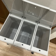 ニトリ／3分別ゴミ箱　20Lの画像