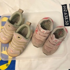 ナイキ　ニューバランス  ピンク　スニーカーの画像