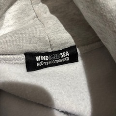 WIND AND SEA グレー パーカーの画像