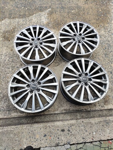 【受け渡し相手決まりました】17インチ　アルミホイール