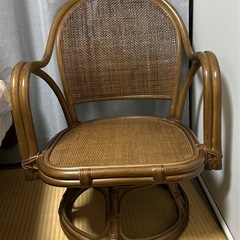 籐の椅子の画像