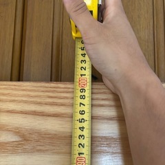 【美品】木製ドア　高さ200cm　格子デザイン・取っ手付きの画像