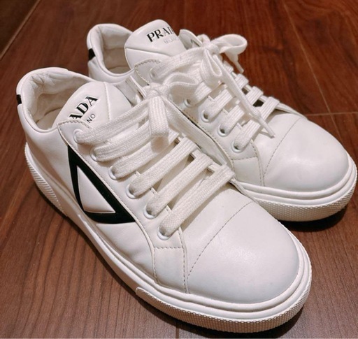 PRADA プラダスニーカー　 triangle sneaker23.5