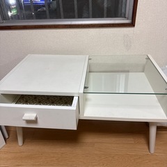 テーブルの画像