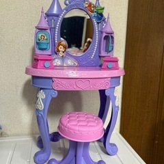 Disney ディズニー　ソフィア　プリンセス　ドレッサーの画像
