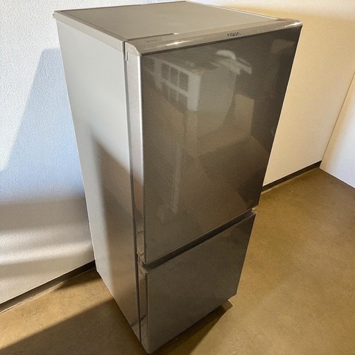 【決まりました】【⭐️全額返金保証⭐️】【美品】○AQUA アクア ノンフロント冷凍冷蔵庫 AQR-13M(S) 2022年製