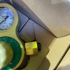 小池酸素 ガス圧力調整器セフティーゴールドV SGV-1 の画像