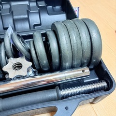 中古美品 ダンベル 可変式 可変式ダンベル15kg 2個セット 鉄アレイの画像