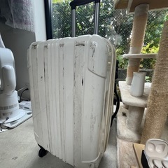 スーツケースの画像