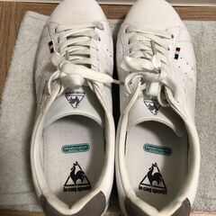メンズシューズ le coq sportifホワイト・GUブラックの画像