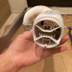 布団乾燥機2018年度製の画像