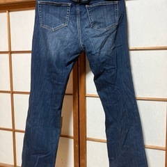 CLOSSHI　ストレートデニムパンツの画像