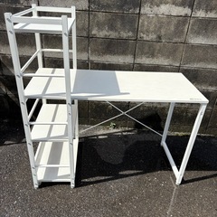 学習机、4000円の画像